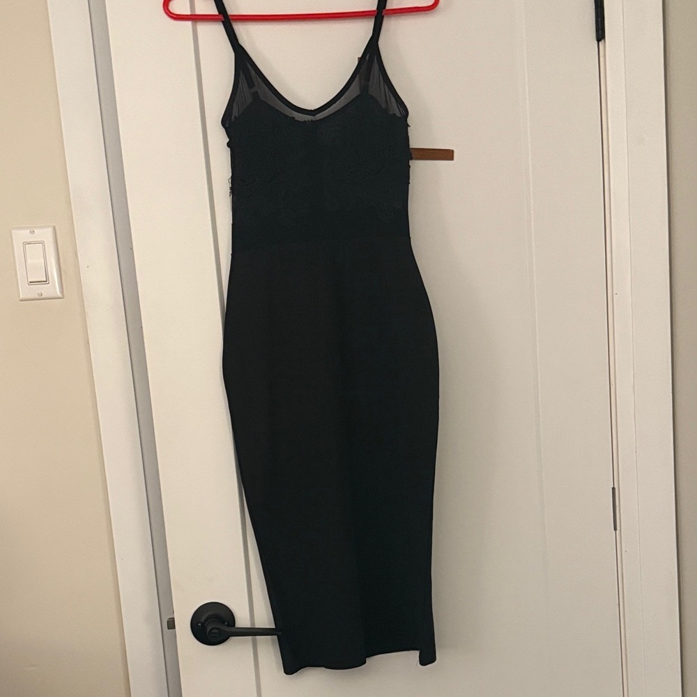 Elegant Black Midi Dress